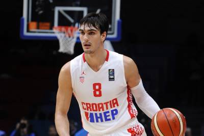  Šarić opet blistao, Hrvatska 3/3 