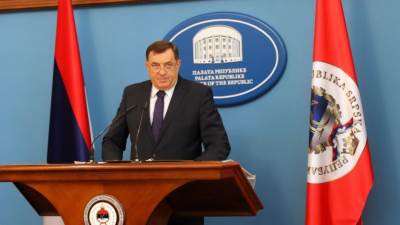  Dodik: Referendum, nećemo da se probudimo u NATO-u 