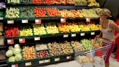  IZ UNSSCG PORUČILI: Vlada da ne prihvata preporuku o ukidanju NERADNE NEDELJE 