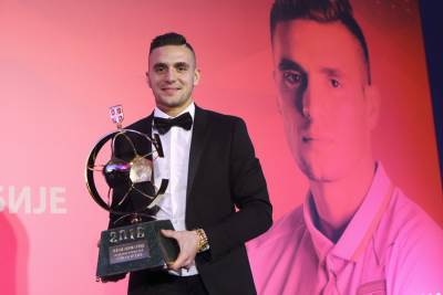  Dušan Tadić: Oni meni rep muziku, ja njima Nina! 