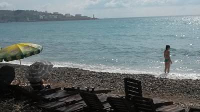  Na plažu s kišobranom 