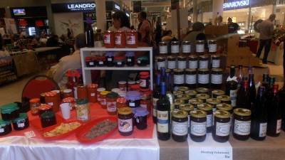  Apel: Kupujte domaće proizvode! 