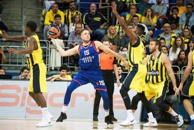  Štimac preskočio Baskoniju, a ona Efes 