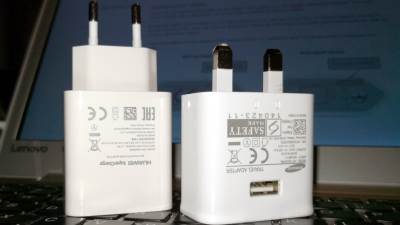  Punjenje-telefona-saveti-Kako-se-pravilno-puni-telefon-Punjenje-baterije-saveti-Punjac-kupovina 