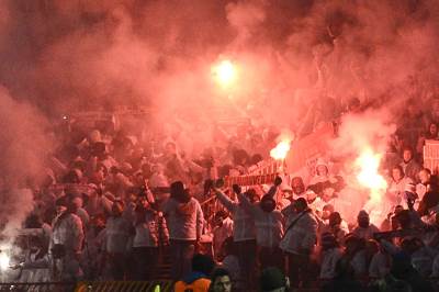  Umro navijač, pozlilo mu na Marakani! 