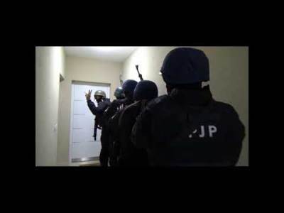  Velika akcija policije u Kotoru i Podgorici (FOTO) 