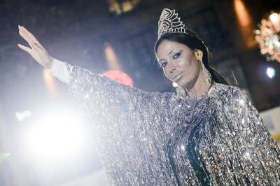  Starleta piše knjigu! 