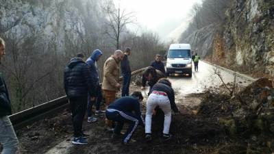  Uspostavljen saobraćaj na putu Podgorica - Nikšić 