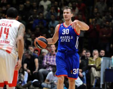  Dragić "izrešetao" Zvezdu u Istanbulu 