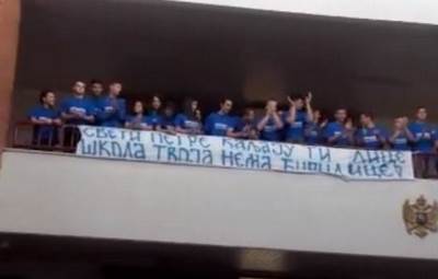  Ćirilica ravnopravna s latinicom samo na papiru 