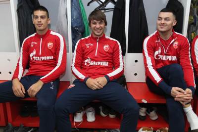  Stojković hvali strance 