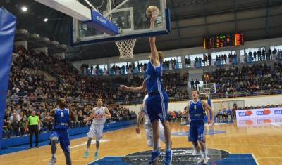  Budućnost "pala" u Baru, Mornar hita ka plej-ofu! 