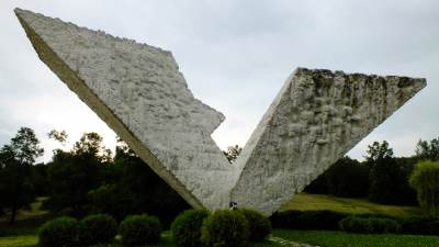   Merkel: Može i u Šumarice, ali o tom potom...   
