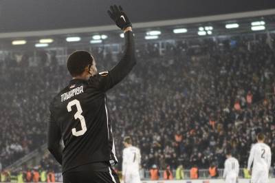  Partizan igrao, poveo, kiksnuo i pocrvenio - 1:1! 