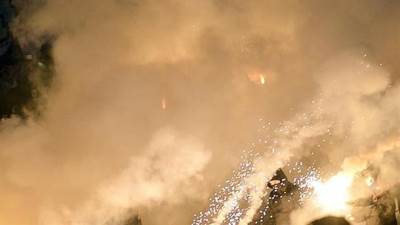  Vatrogasac ostao bez dela prsta na derbiju Hajduk Dinamo 