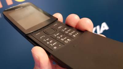  Matrix živi: Vratila se Nokia 8810 (FOTO, VIDEO) 