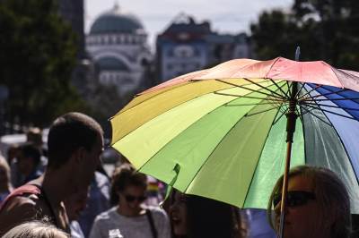  Svi smo mi pomalo gej? 