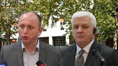  Knežević pita premijera za 32 ubistva 