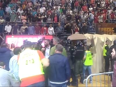  Posle finala - gužva pred tunelom "Pionira" 