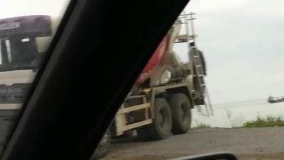  Ispraznili “višak” iznad plaže! (VIDEO)  