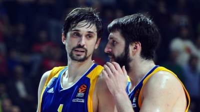  Lopov-u-svlacionici-za-vreme-Himki-CSKA 