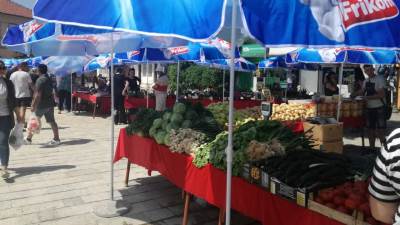  Zakupci za tezge u Podgorici duguju dvije hiljade eura 