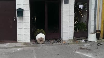  Kamenovana albanska Ambasada u Podgorici 