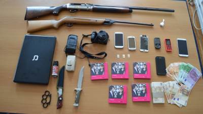  Pretresi na Cetinju, pronađeni oružje, novac... 