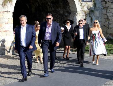  Na čijoj su to svadbi bili Dejo i Mijat? (FOTO) 
