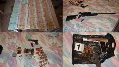  Oduzeto 176.000 eura, dolari, oružje i municija 