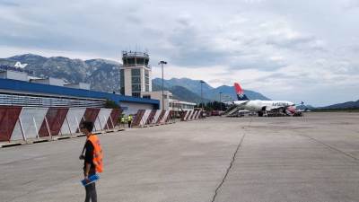  Počinje sanacija piste na tivatskom aerodromu 