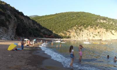  Sunčanje u “prvom redu” minimalno 10 eura! (FOTO) 