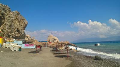  Britanci grupno silovali devojku na Ibici   