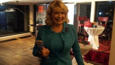  Ko je "neprežaljeni" Suzane Mančić? 