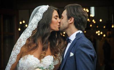  KRENUO SAM DA JE SKIDAM I NEKO JE POZVONIO U 5 UJUTRU: Pjevačeva prva bračna noć je HIT 