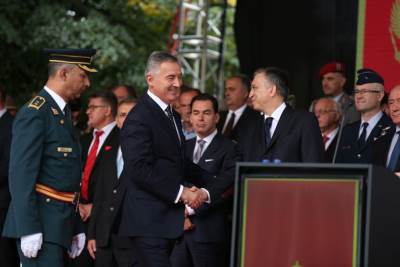  Milo Đukanović, Vojska Crne Gore 