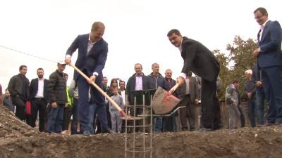 Damir Šehović postavio je danas kamen temeljac za izgradnju nove škole u Vojnom selu u Plavu 
