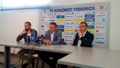  Žarko Burić, česte promjene na klupi “plavih”, 
