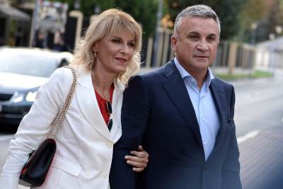  Srđan otkrio detalje početka veze sa Novakovom majkom! 