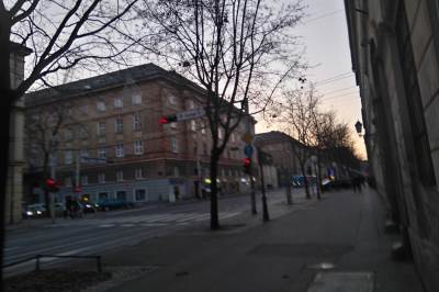  Zagreb huligani upali u kafic zenu palili bakljom 