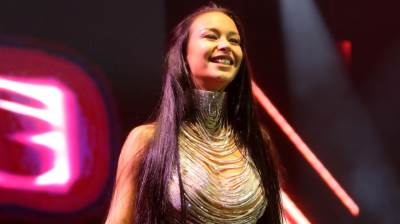  Elena Kitić rozo auto 