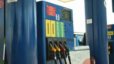  Vlada da izmijeni zakonsku regulativu i limitira cijene goriva  