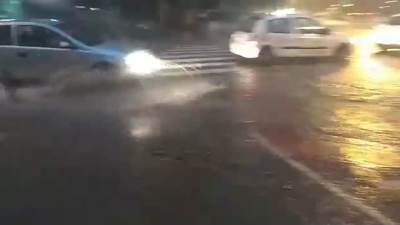  Nevrijeme u Baru: Poplavljene ulice, otežan saobraćaj 