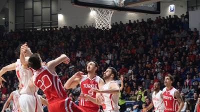  Dva reprezentativca pozitivna na korona virus! 