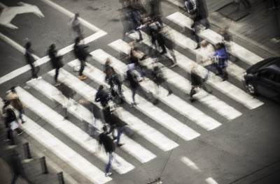  Vozač namjerno gazio strance u Njemačkoj 