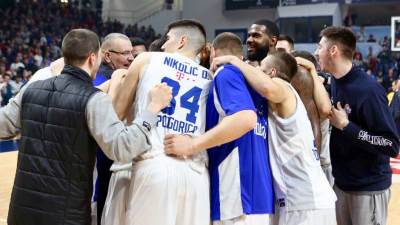  Dugo čekani centar Devin Vilijams stigao u glavni grad Crne Gore 