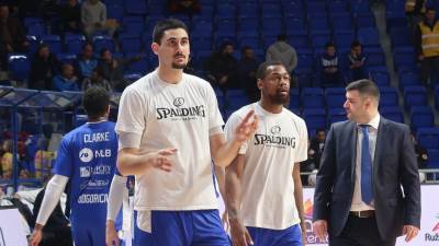  Goga Bitadze trenira za utakmicu Budućnost - Bajern 