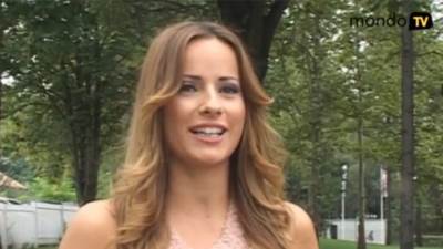  Zaprošena voditeljka 