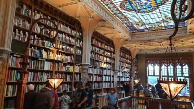  Livraria Lello biblioteka Hari Poter Porto 