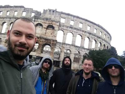  Bubnjivi i Punkreas pojačanja Zbrke! 